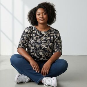 GROVE AVENUE - SIZE MEDIUM - ABSTRACT PRINT - OVERSIZED WASHABLE SILK TOP B5